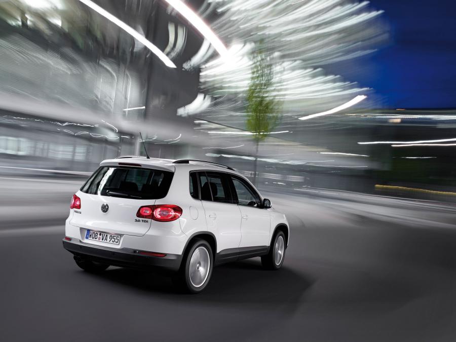  Volkswagen Tiguan 2008 года  (фото 25 из 118)
